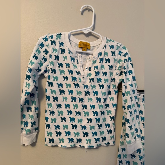 Roller Rabbit Multicolor Camel Pajamas - Picture 2 of 4